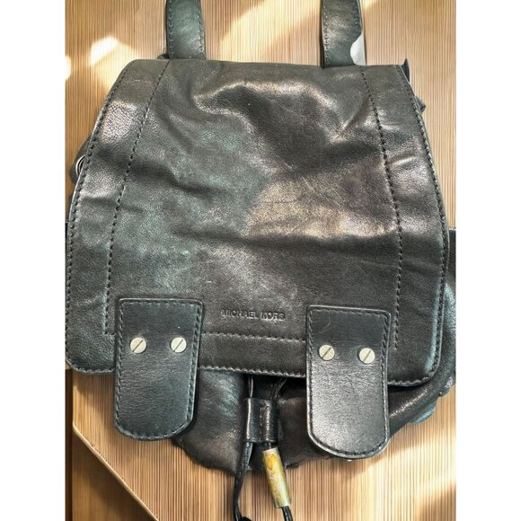 Michael Kors Men’s Large Leather Backpack - Picture 13 of 13